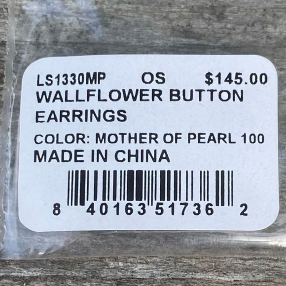 NWT Lele Sadoughi White Mother of Pearl Wallflower Button Post Earrings - Picture 6 of 7